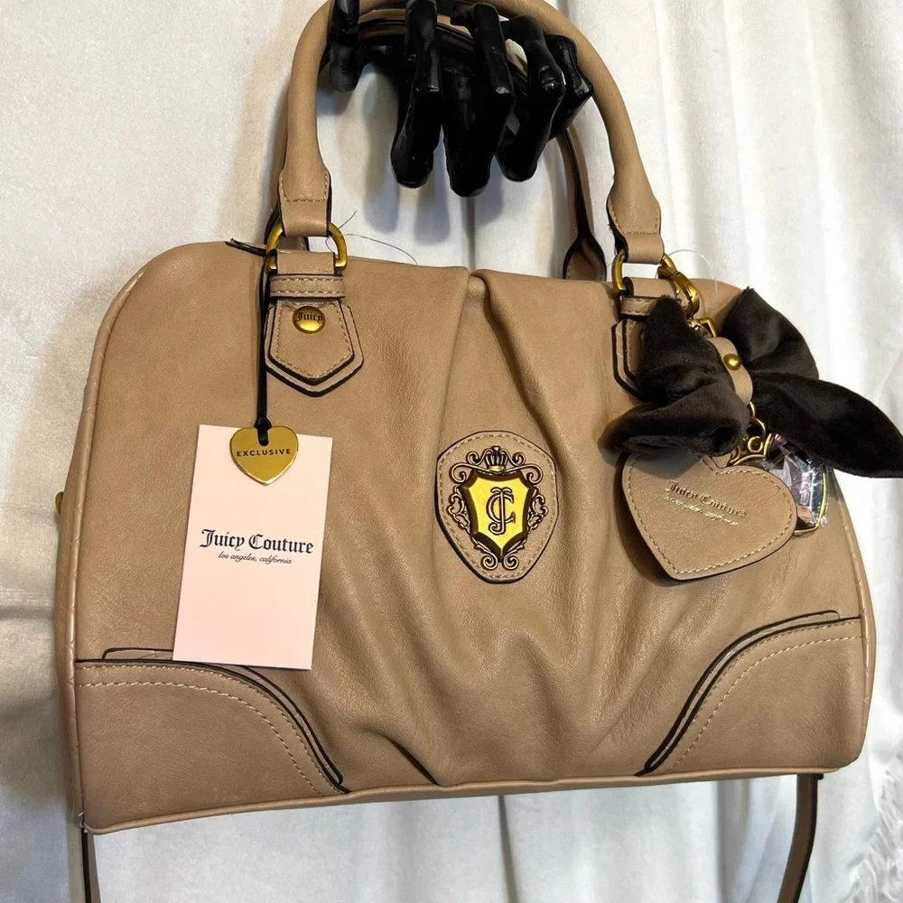 Juicy Couture 🩷👑new release